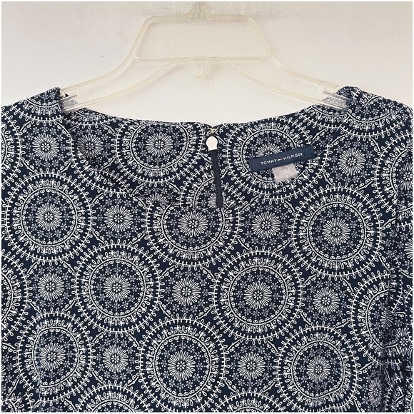 Tommy Hilfiger 3/4 Bell Sleeve Geometric Print Shift Dress Navy/Cream Size 6 - Picture 4 of 13